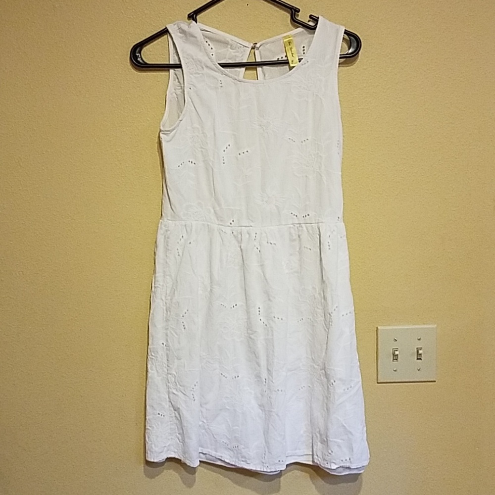 white dress
